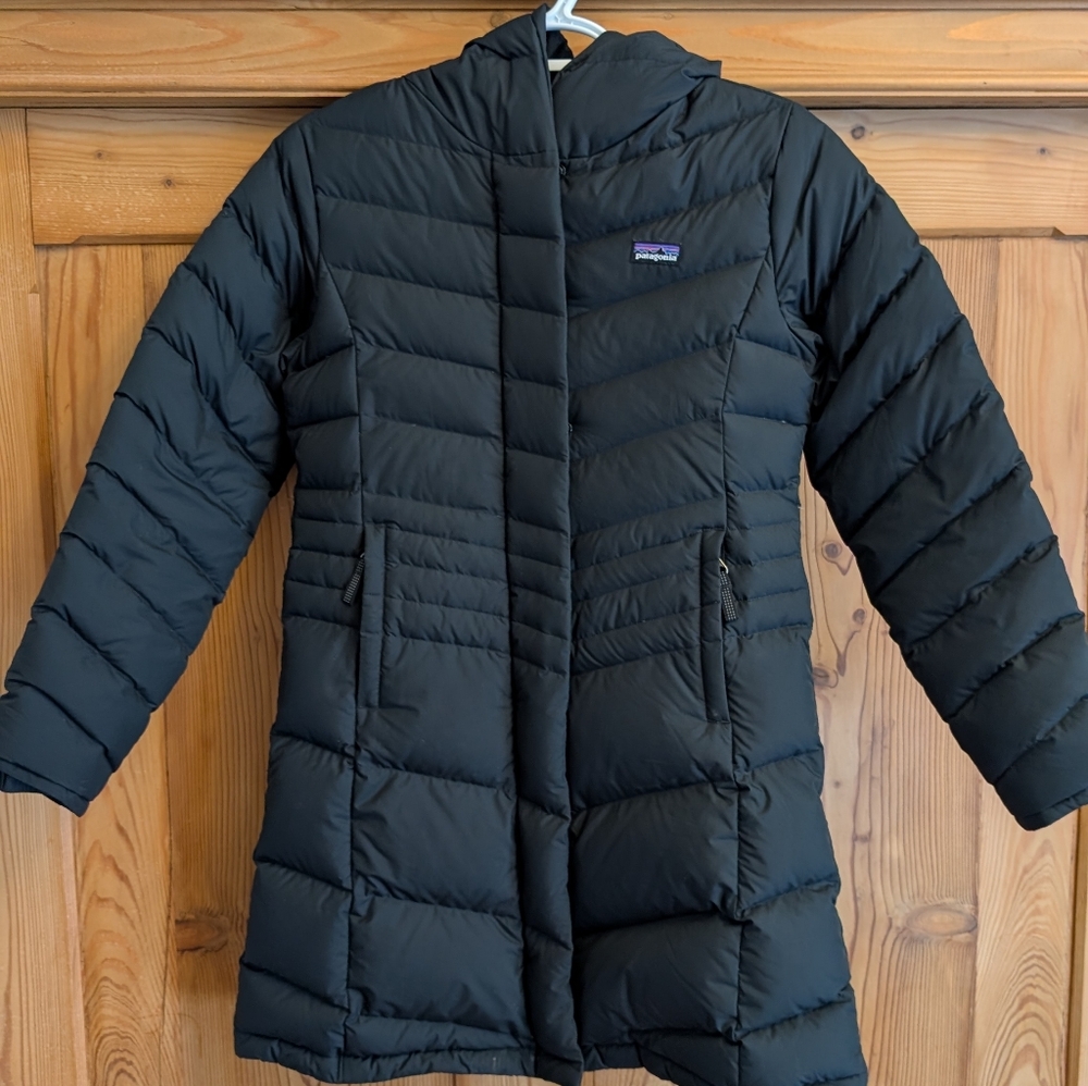 Patagonia Women's Black Puffer Coat
